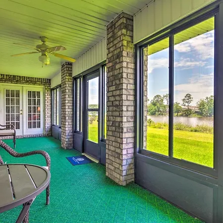 Waterfront Pensacola Home With Florida Room!