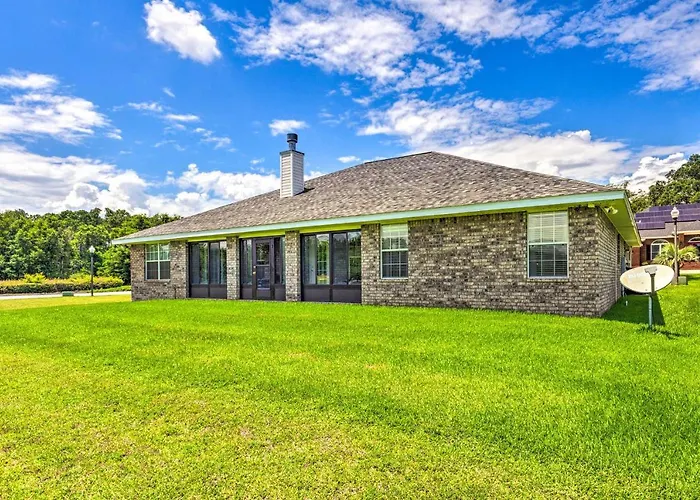 Waterfront W/ Florida Room!