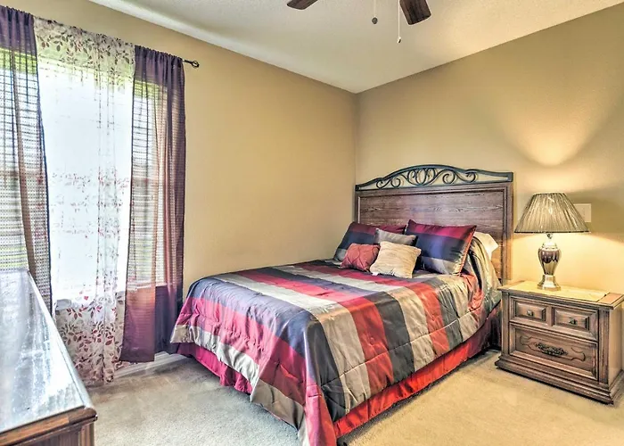 Waterfront W/ Florida Room! Holiday home *