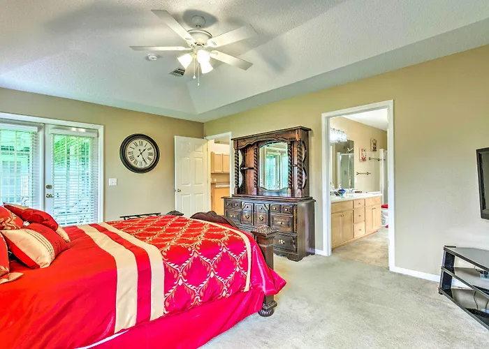 Holiday home Waterfront W/ Florida Room! Pensacola